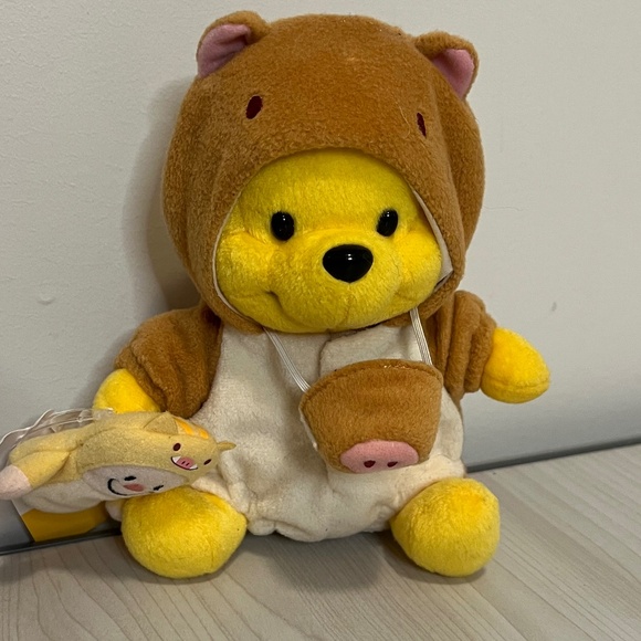 Vintage 2007 Year of the Boar  Winnie the Pooh - Picture 4 of 5